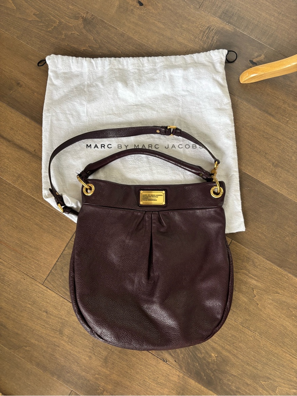 Marc by Marc Jacobs Hillier Hobo Shoulder Bag - Dark Plum - Picture 8 of 9